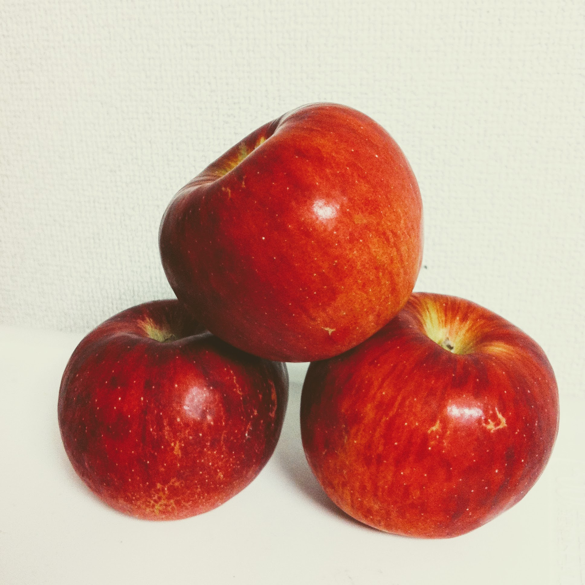 お土産にも！ツルヤのドライフルーツ りんご2種を食べ比べ | ゆるゆる移住記